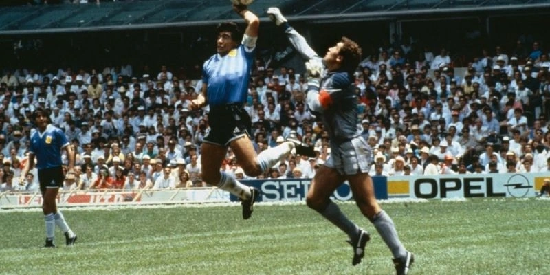 Bàn Tay Của Chúa – Diego Maradona
