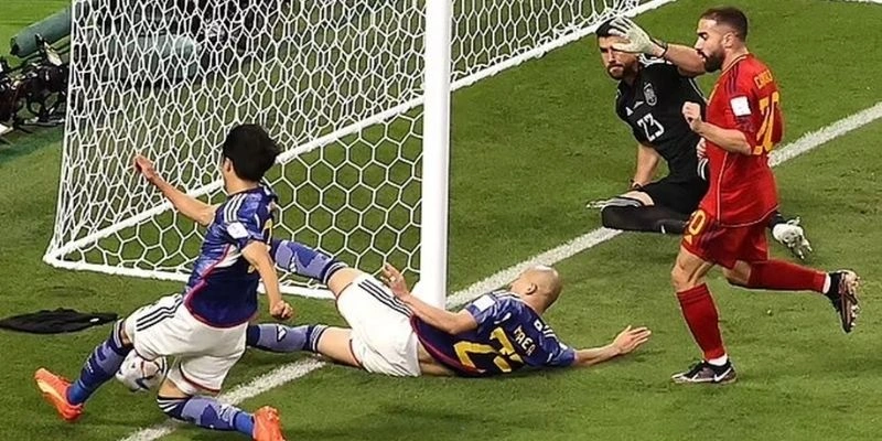 Bàn thắng ma của Anh vào lưới Đức (World Cup 2010)