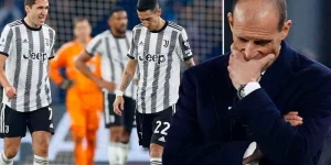 Juventus bị tước danh hiệu vì scandal Calciopoli