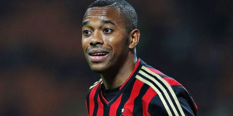 Robinho bị kết án vắng mặt ở Ý như thế nào