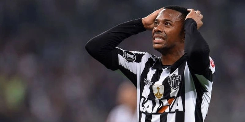 Robinho bị kết án vắng mặt ở Ý như thế nào