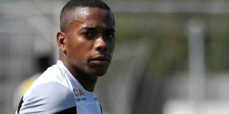 Robinho và bê bối tình dục ở Ý