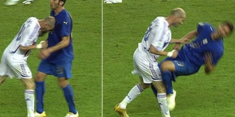 Zidane húc đầu Materazzi ở chung kết World Cup 2006
